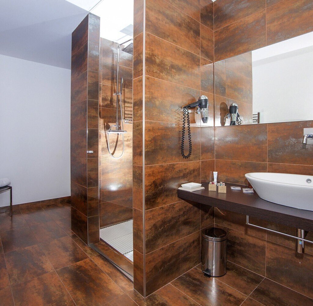 Media Ragusa Extras 102 Default 3799 Conversions 69f7b2d791ae8 64 Bagno Normalized Crop