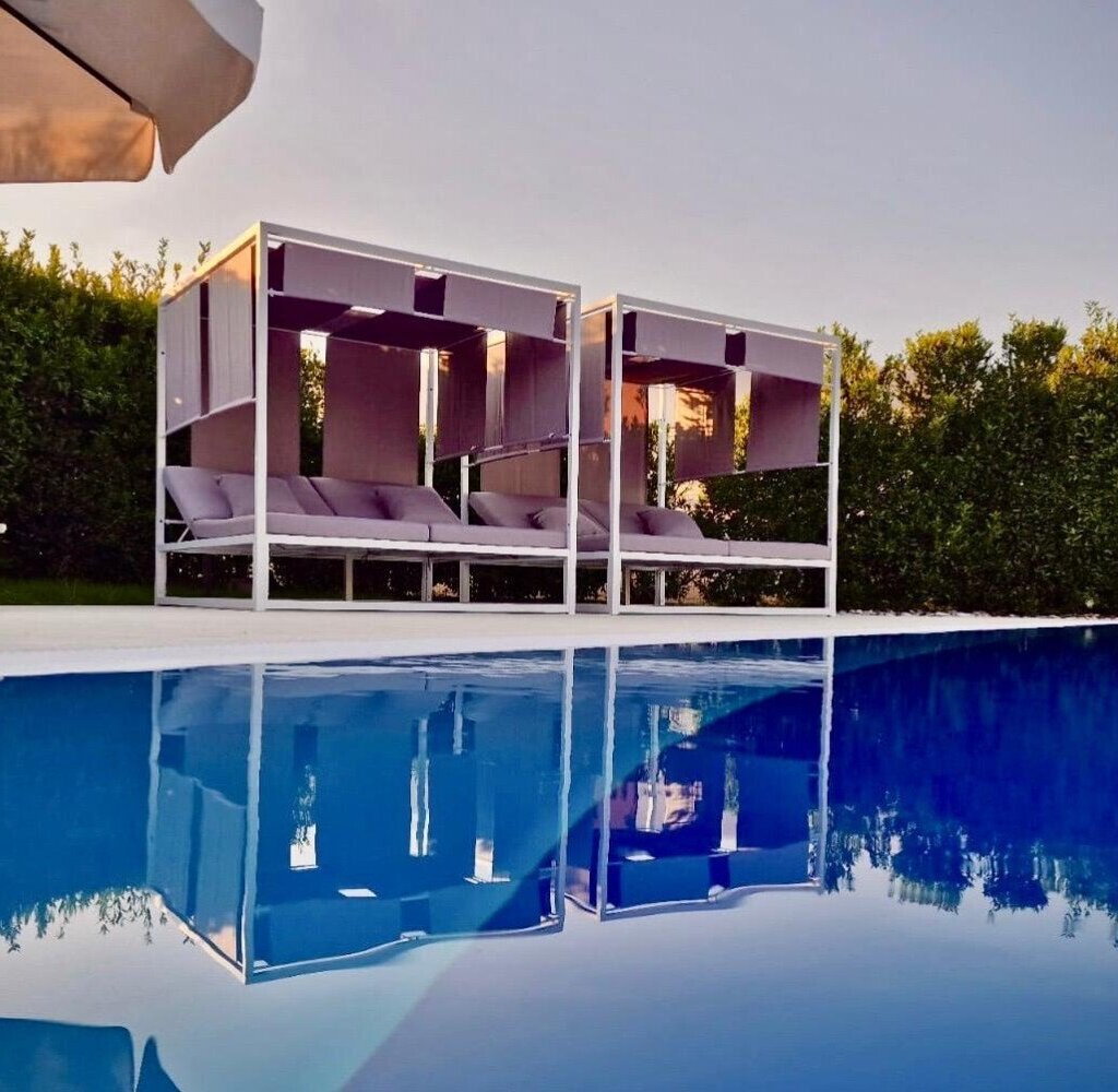 Media Ragusa Extras 301 Default 1300 Conversions 69661645c12fb Pool Area Normalized Crop