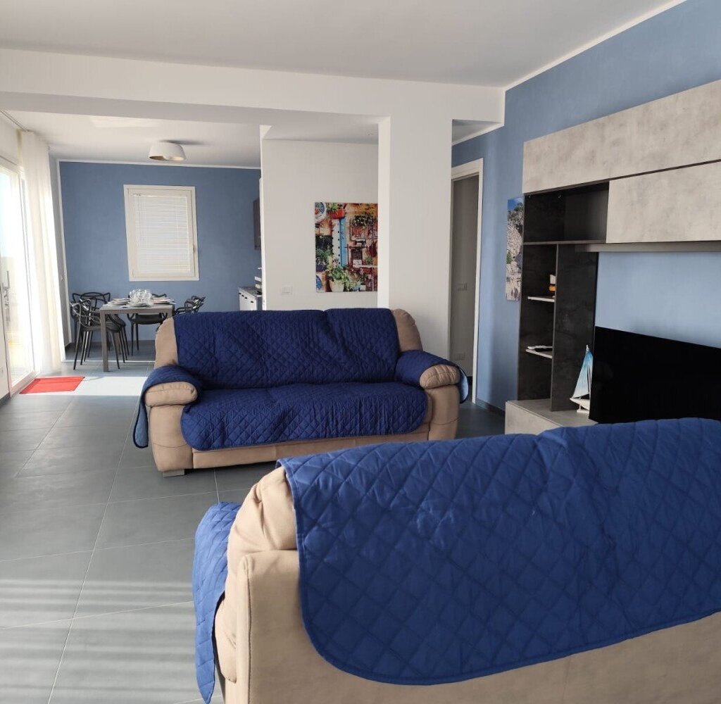 Media Ragusa Extras 73 Default 272 Conversions 6943d47ee5b7b Immagine Whatsapp 2024 08 23 Ore 085801d475513c Normalized Crop