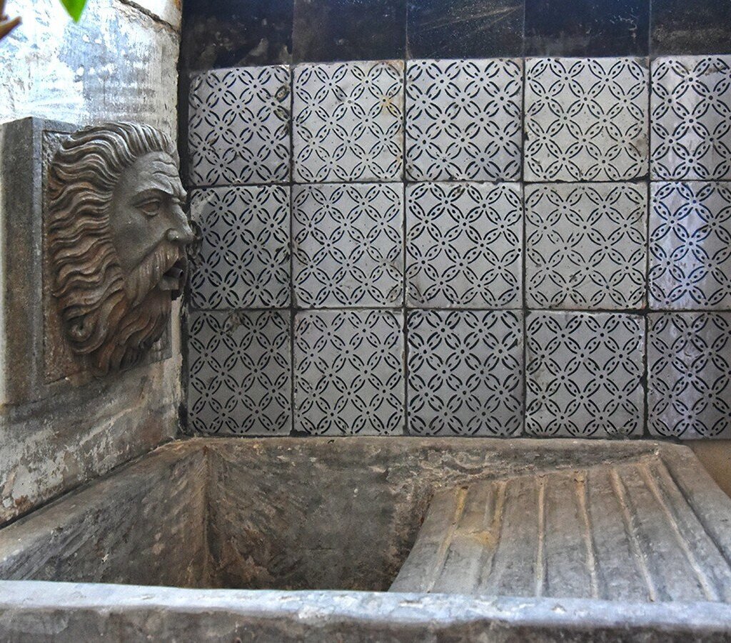 Media Ragusa Extras 189 Default 2790 Conversions 69bc28d011392 55 Normalized Crop