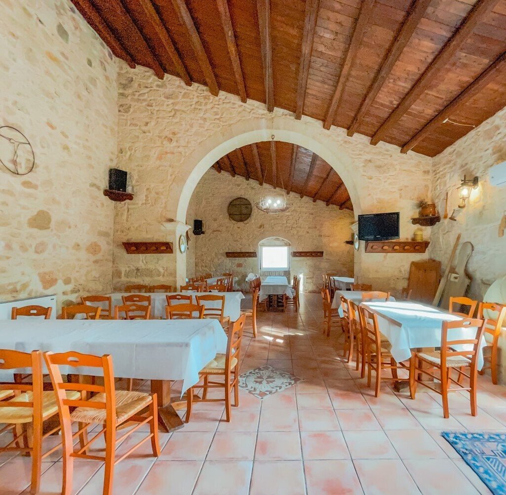 Media Ragusa Extras 135 Default 2342 Conversions 6992d1e7c3601 Img7318 Normalized Crop