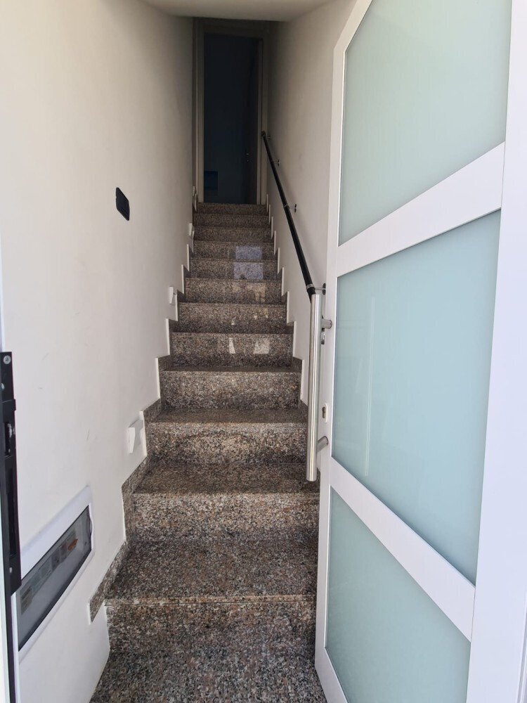 Media Ragusa Extras 393 Default 1605 Conversions 696f4c9397407 Nensi 17 Normalized Crop