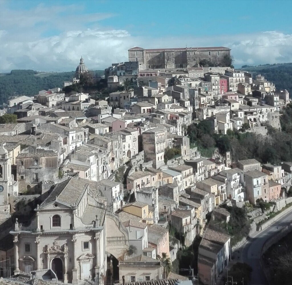 Media Ragusa Extras 180 Default 1451 Conversions 6968bcf66b097 1000154839 Normalized Crop