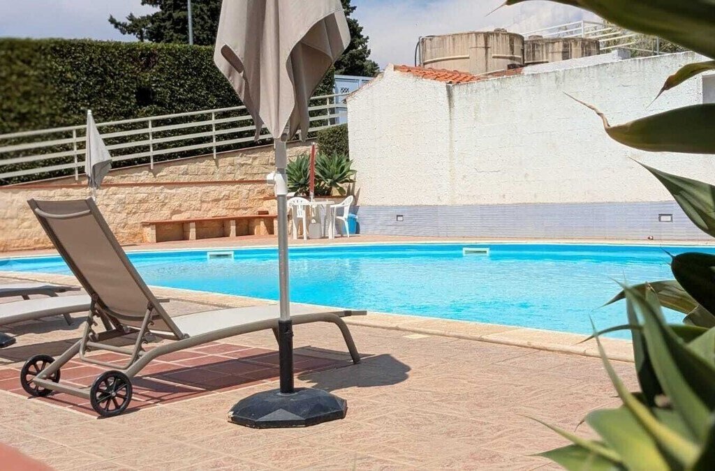 Media Ragusa Extras 630 Default 2393 Conversions 69a089b36bc37 17b73e30 Normalized Crop