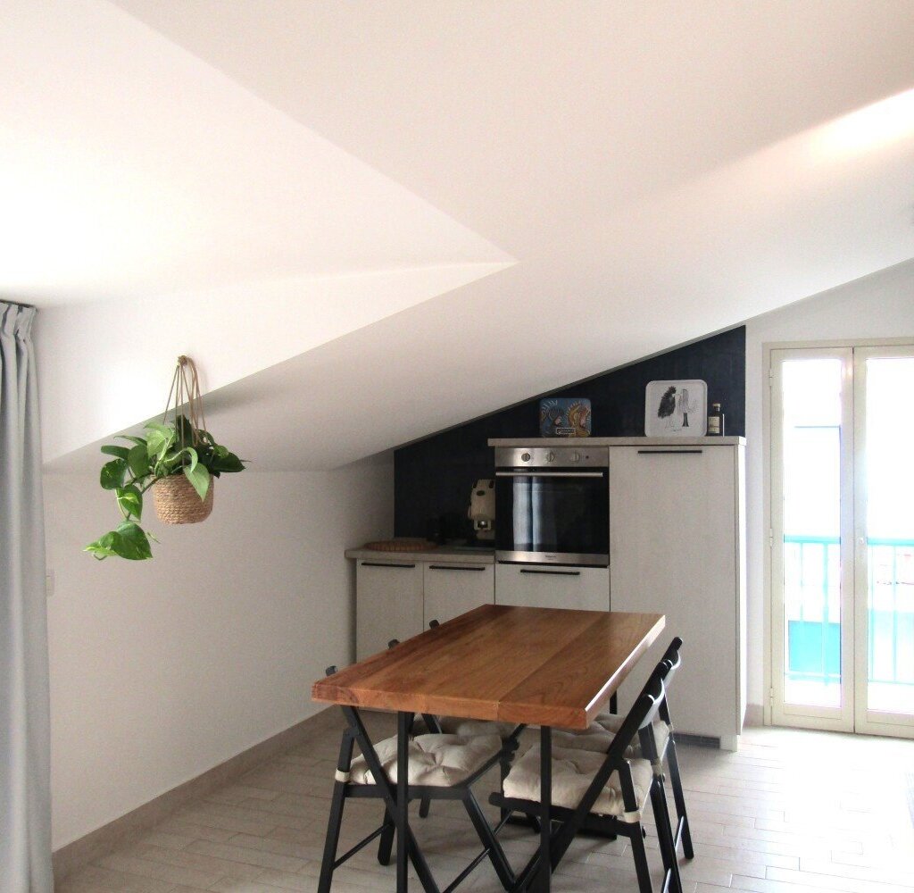 Media Ragusa Extras 630 Default 2398 Conversions 69a089e0ccd7b Soggiorno 10 Normalized Crop