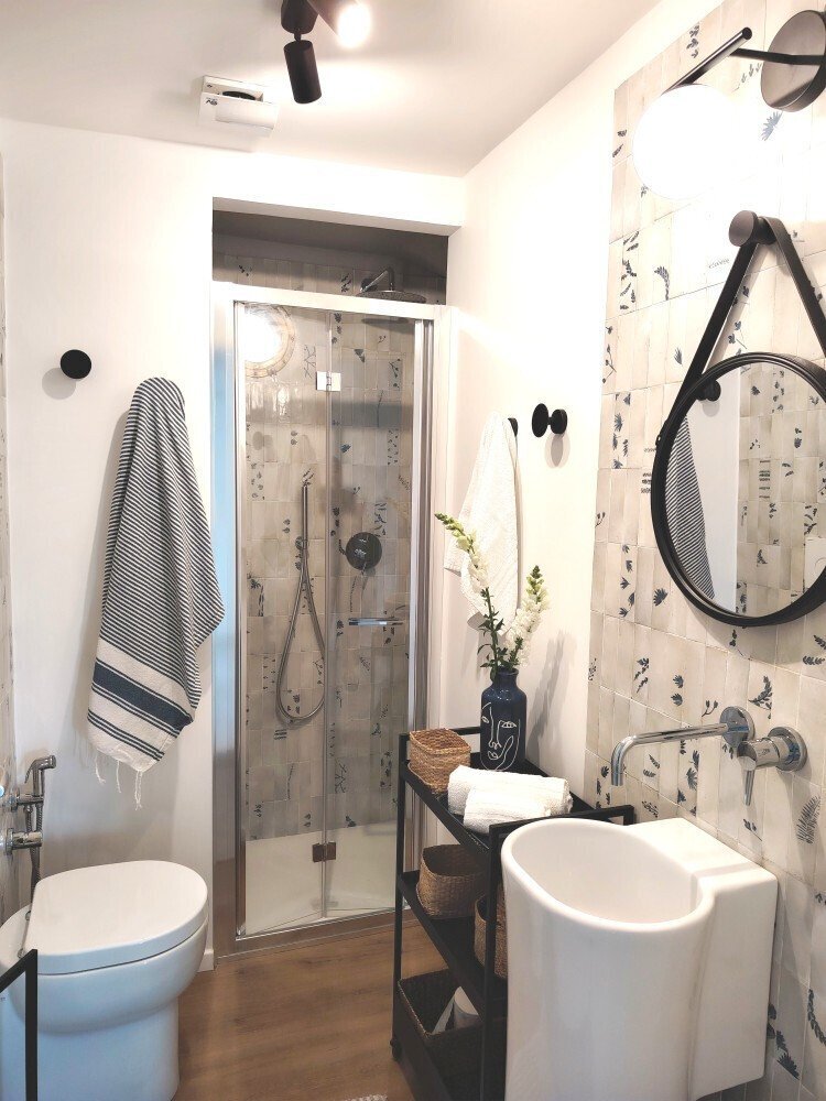 Media Ragusa Extras 630 Default 2405 Conversions 69a08a6c1a532 Bagno T A 3 Normalized Crop