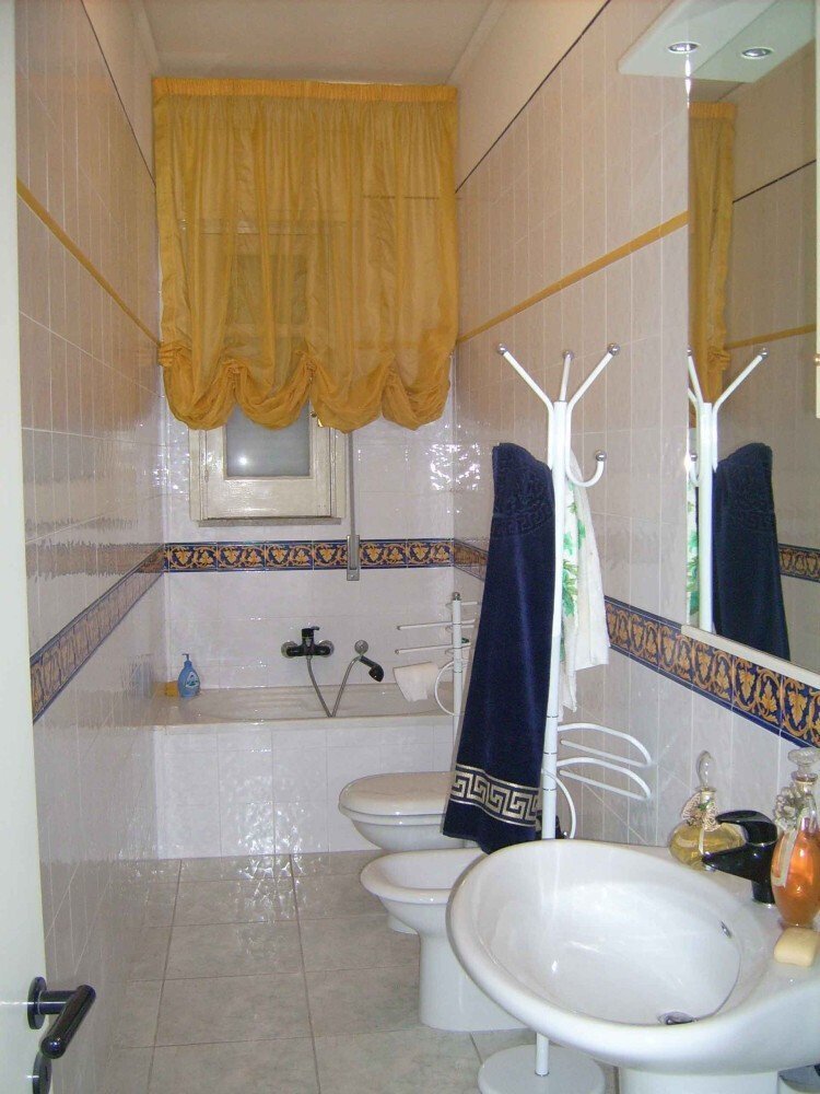 Media Ragusa Extras 556 Default 1960 Conversions 697c95ffd07bb Bagno Normalized Crop