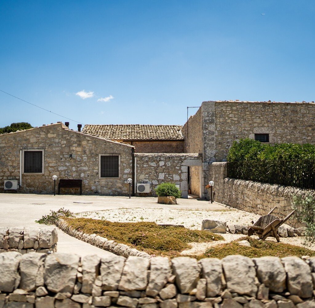 Media Ragusa Extras 585 Default 2046 Conversions 6980c28a56e12 Foto 30 Normalized Crop