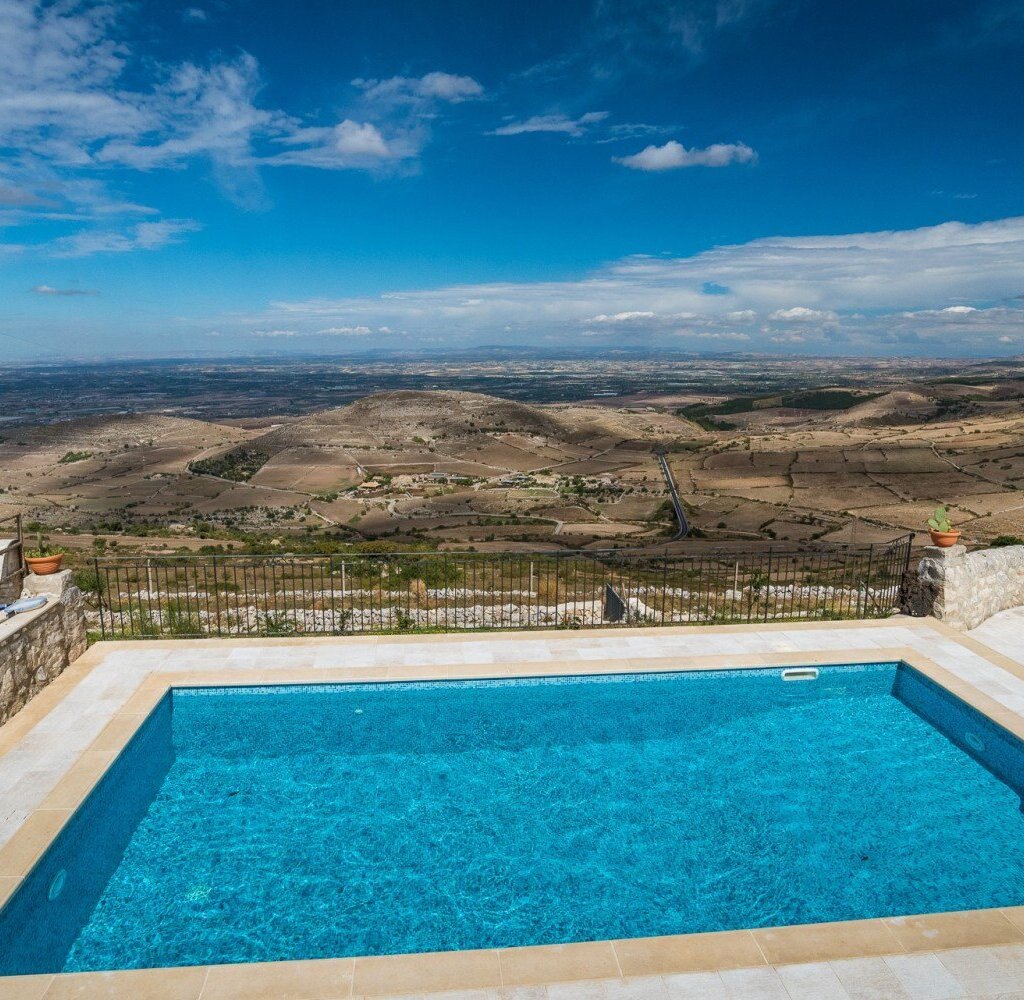 Media Ragusa Extras 818 Default 4306 Conversions 6a1d771d641c7 Al Conservatore 16 Normalized Crop