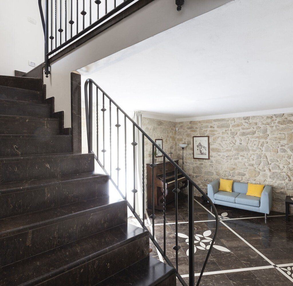 Media Ragusa Extras 27 Default 389 Conversions 694fdb3660c68 Casahyblacommg2754 Normalized Crop