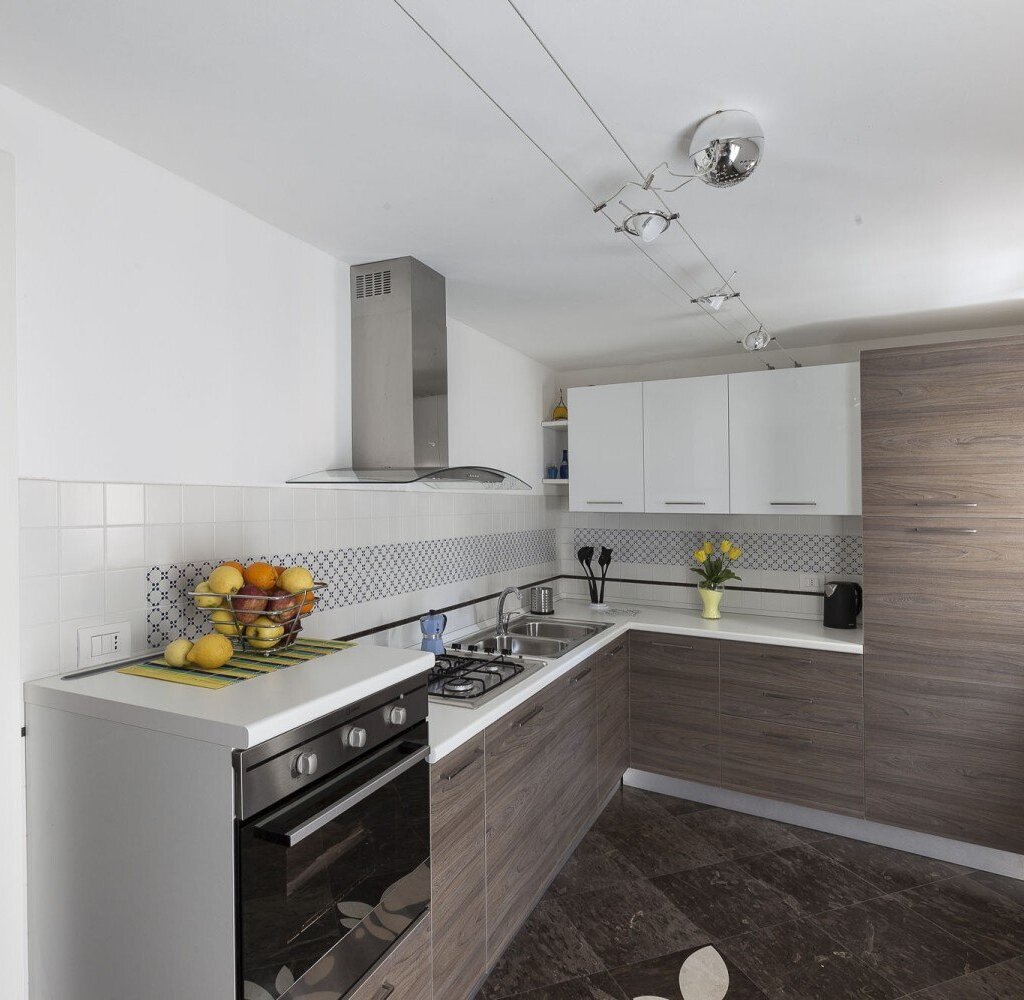 Media Ragusa Extras 27 Default 391 Conversions 694fdb3203f4c Casahyblacommg2743 Normalized Crop