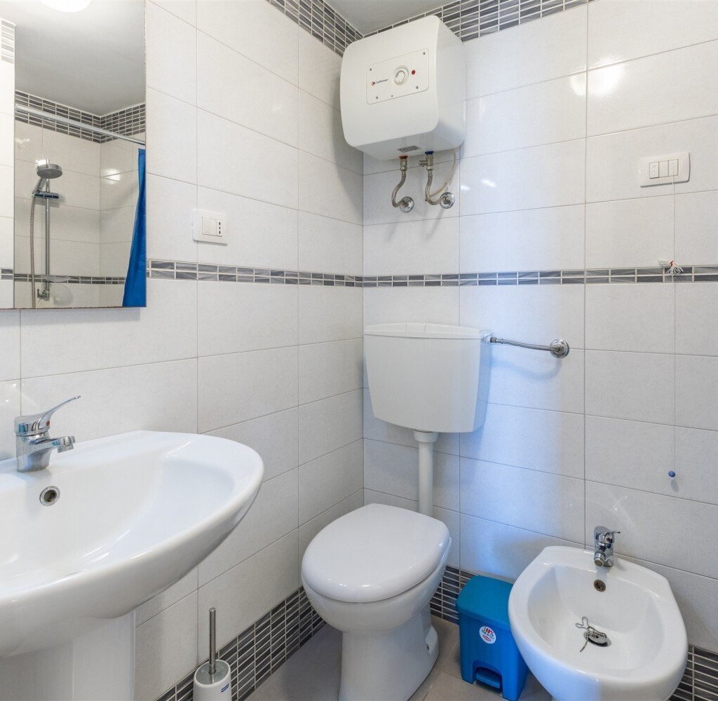 Media Ragusa Extras 588 Default 2091 Conversions 69827c56777b4 Casa Porto Light 2400px 6 Normalized Crop