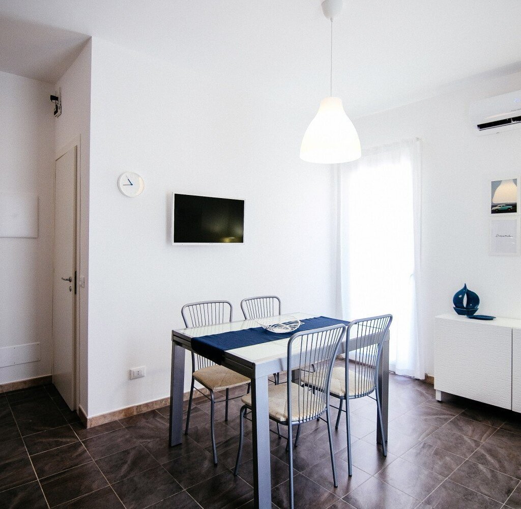 Media Ragusa Extras 306 Default 1065 Conversions 6961150fe2309 2 Crima Normalized Crop