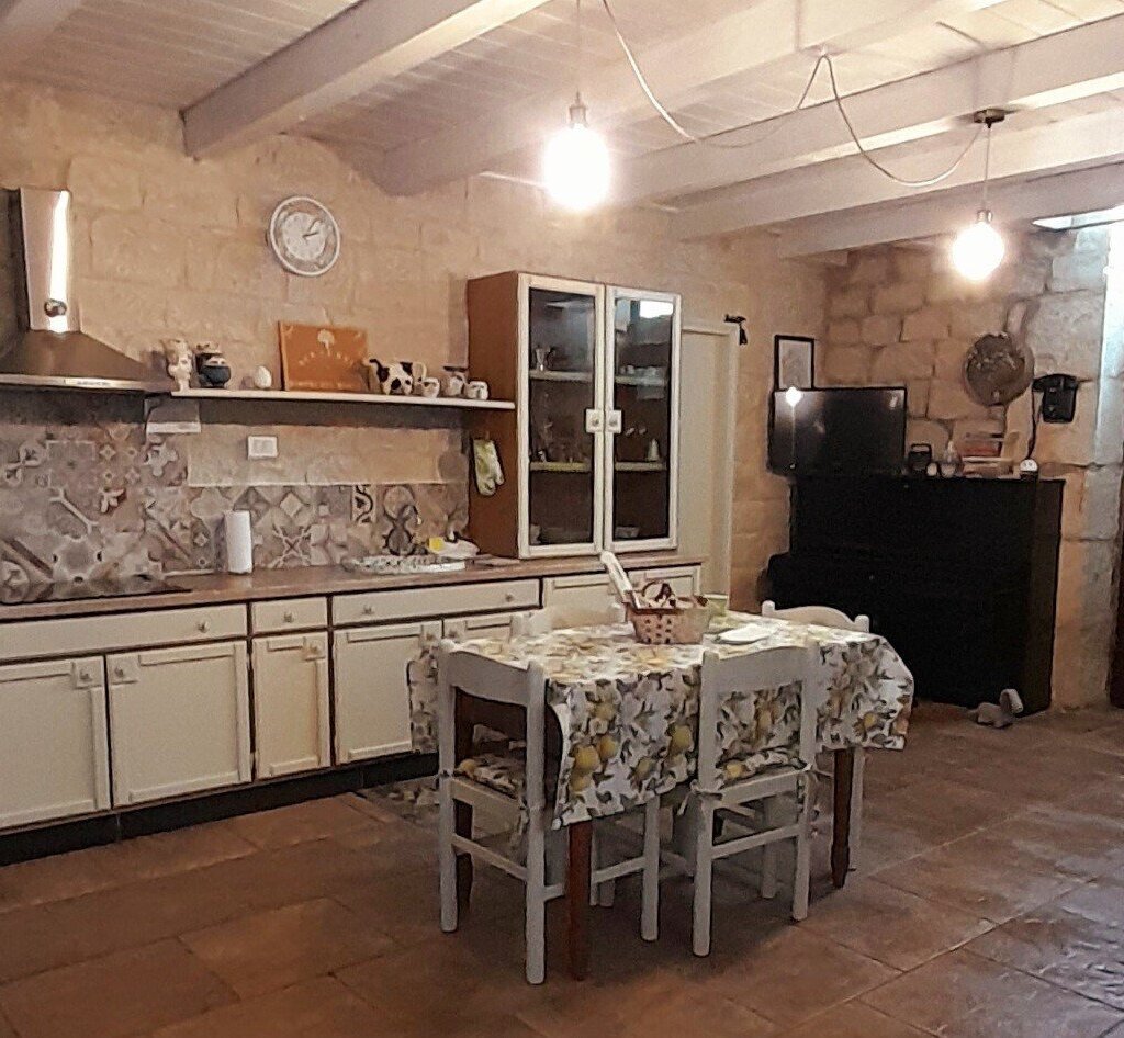 Media Ragusa Extras 233 Default 845 Conversions 695e9e3fd0932 20250403140458 Normalized Crop