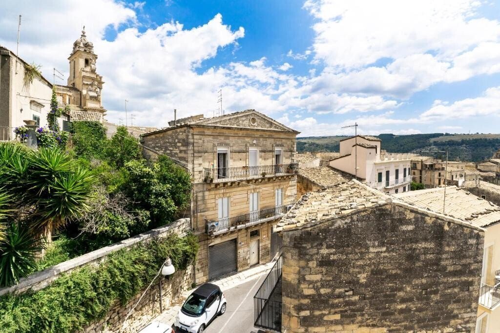 Media Ragusa Extras 107 Default 340 Conversions 694a6ab58787e 472964206 Normalized Crop