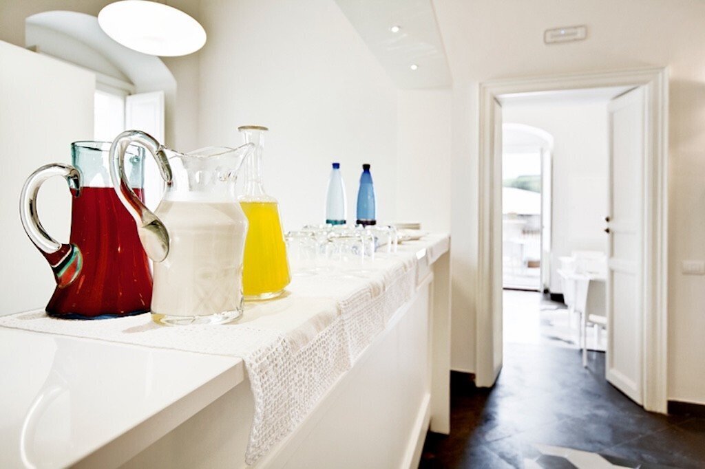 Media Ragusa Extras 577 Default 2009 Conversions 69809bcba0c14 Bb Epoca Colazione Normalized Crop