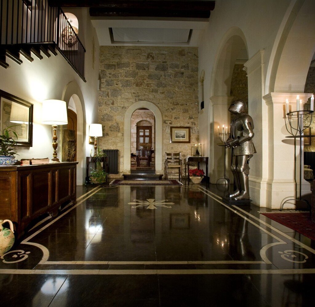 Media Ragusa Extras 200 Default 488 Conversions 69567eda42e17 Eremo Della Giubiliana Hall Normalized Crop