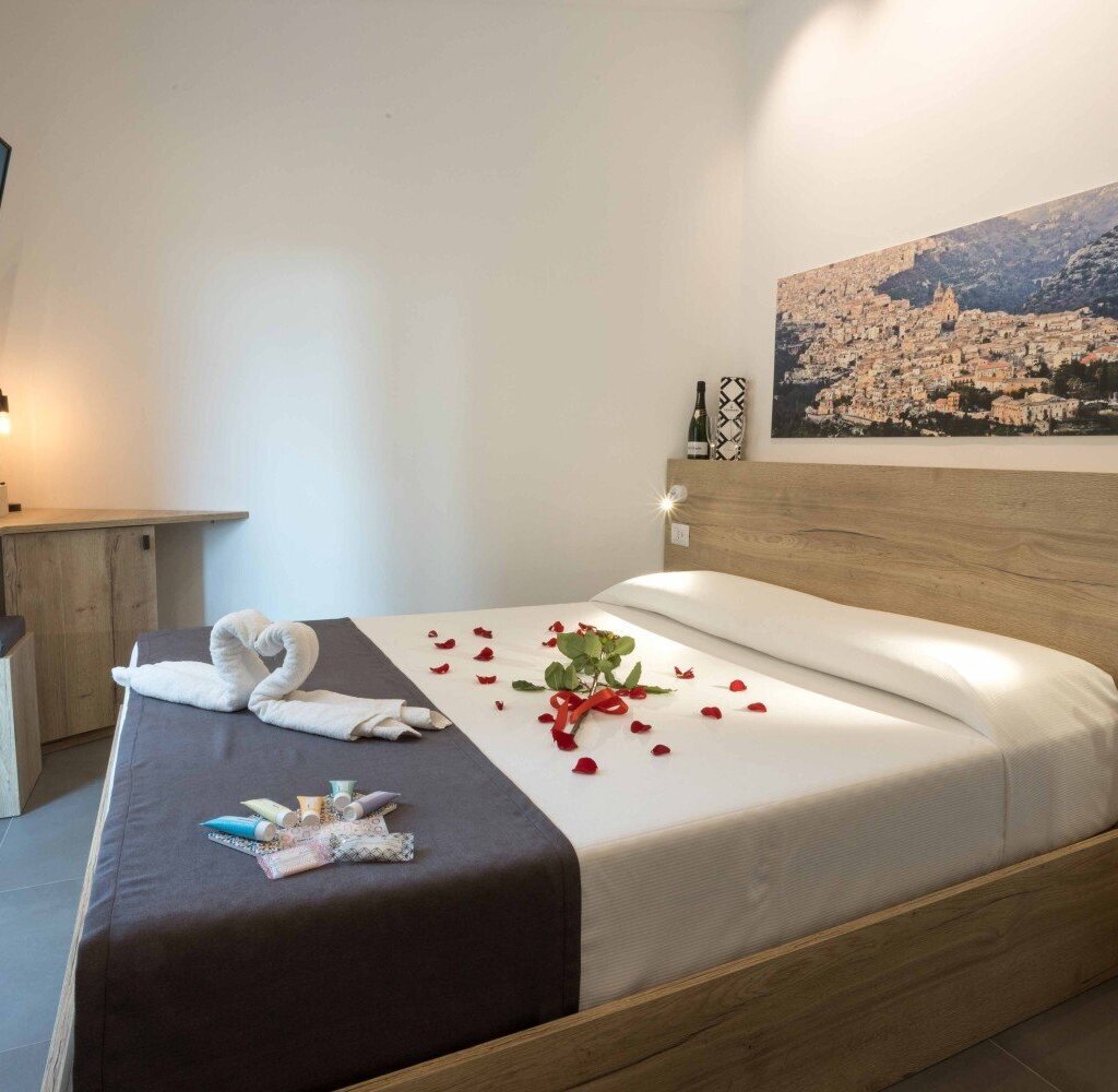 Media Ragusa Extras 369 Default 2540 Conversions 69affb1aeb2db Fvis2764 Copia Normalized Crop