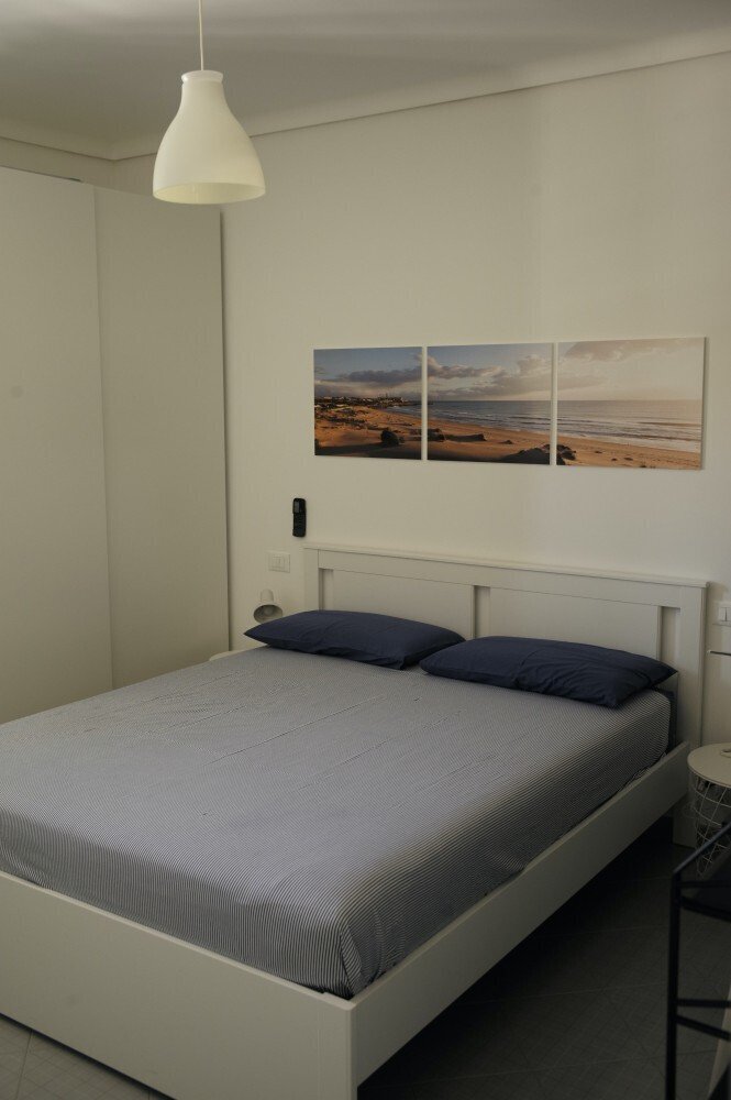 Media Ragusa Extras 2 Default 99 Conversions 69413855e129c 19camera21 Normalized Crop