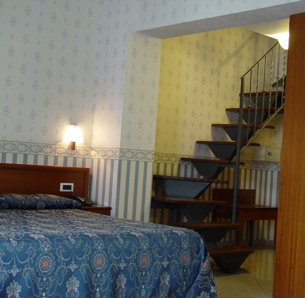 Media Ragusa Extras 589 Default 2109 Conversions 6982fecb65465 Dsc07641 Normalized Crop