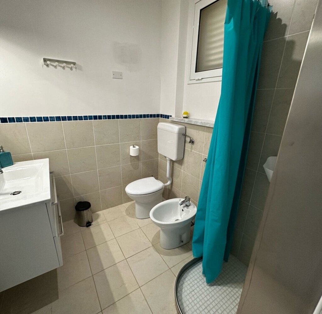 Media Ragusa Extras 231 Default 4394 Conversions 6a282cacb893f Bagno1 Normalized Crop