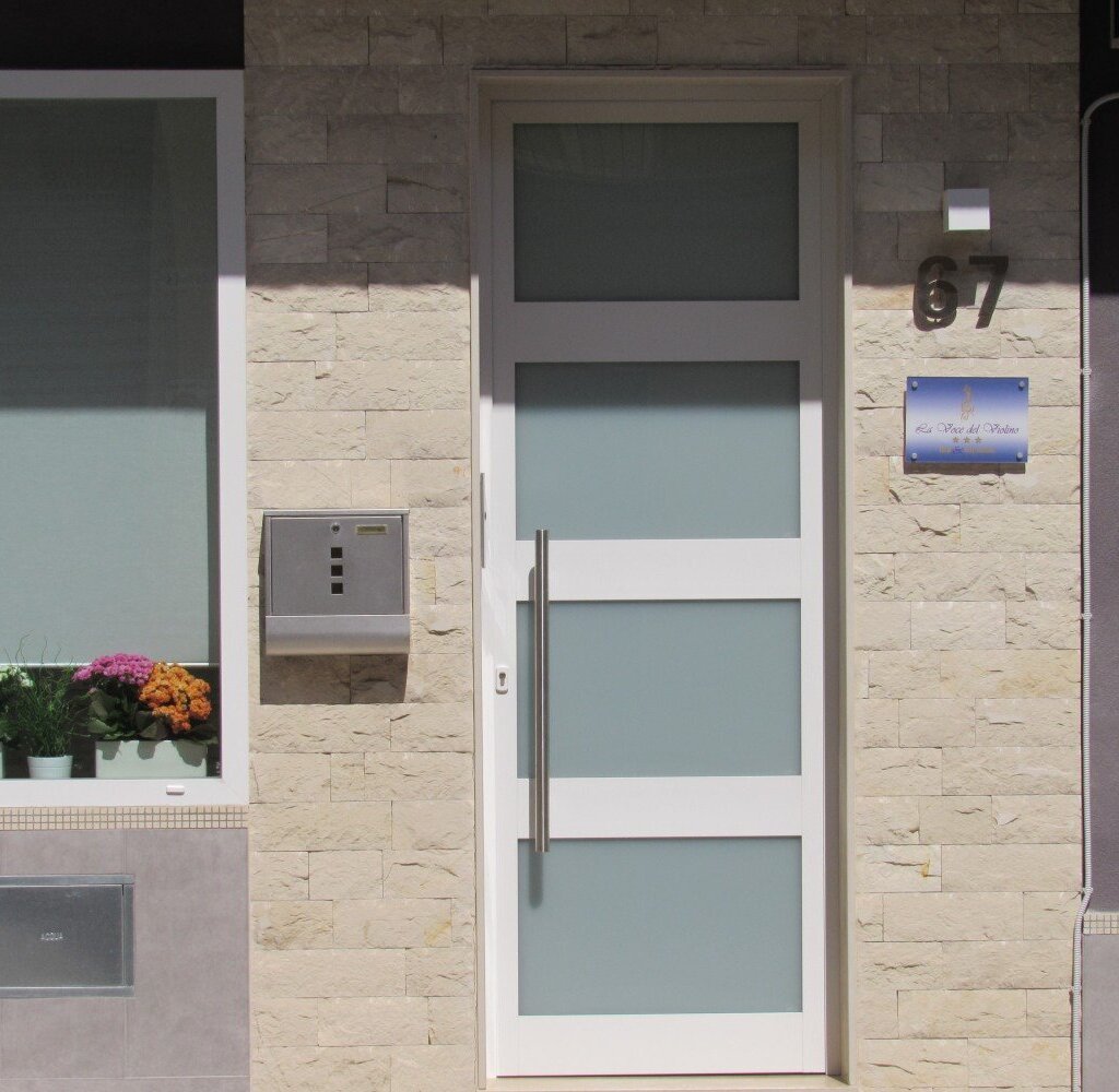 Media Ragusa Extras 110 Default 717 Conversions 695bc64855e8e 0051 Normalized Crop