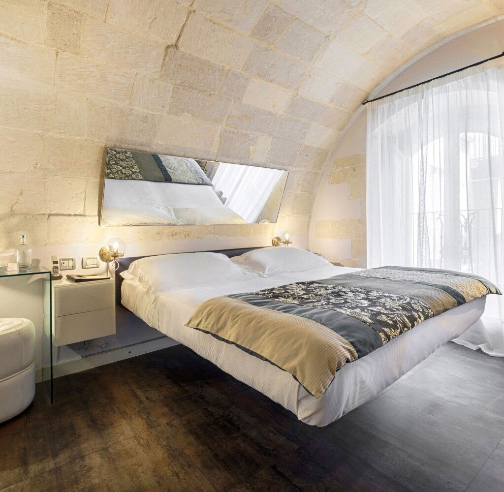 Media Ragusa Extras 83 Default 376 Conversions 694bcd951b4cb Classic 102 Normalized Crop