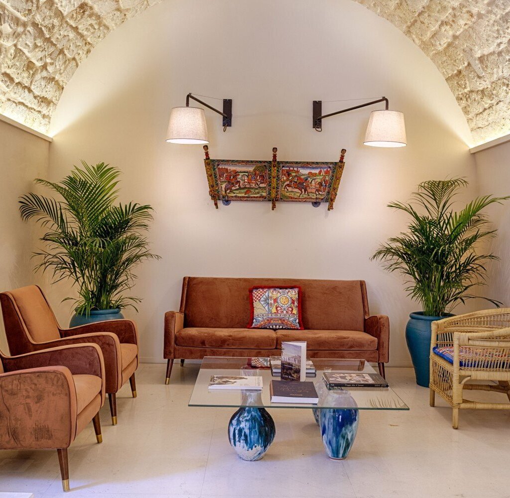 Media Ragusa Extras 83 Default 368 Conversions 694bd0028665e Antica Badia Foto Gianfranco Guccione 2024 1 Normalized Crop