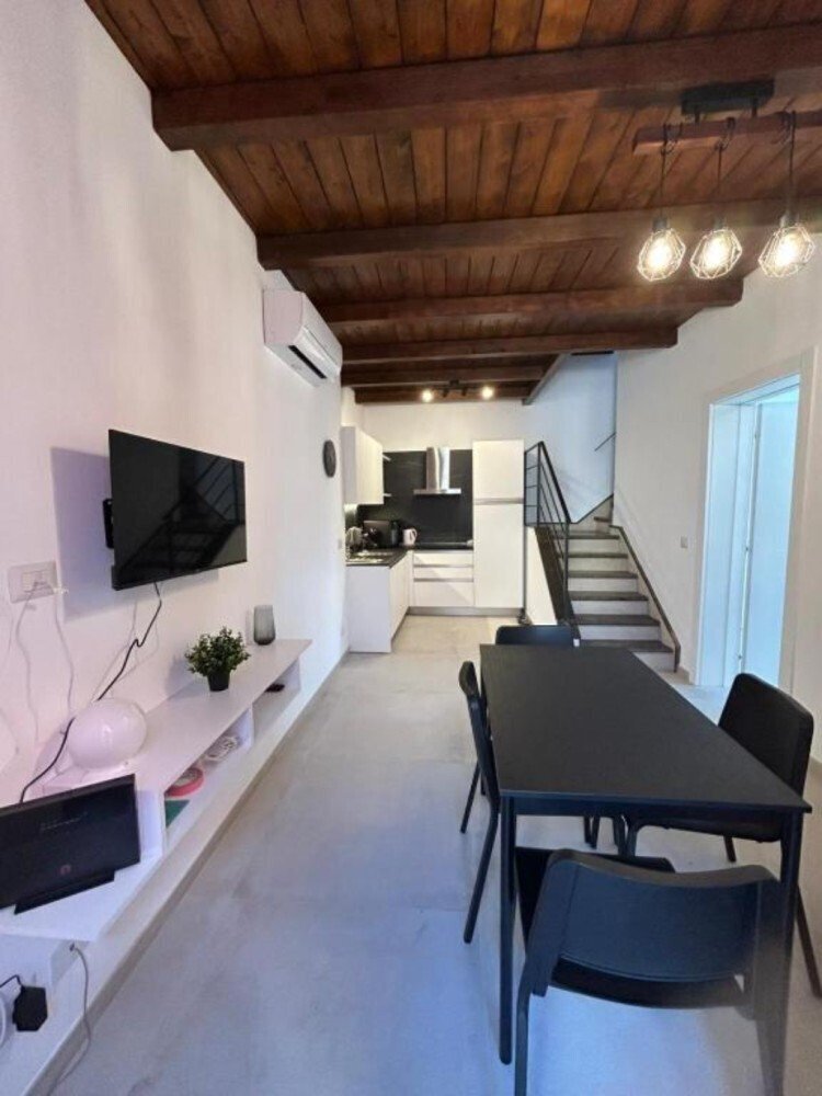 Media Ragusa Extras 262 Default 805 Conversions 695e47c400667 773833551 1 Normalized Crop