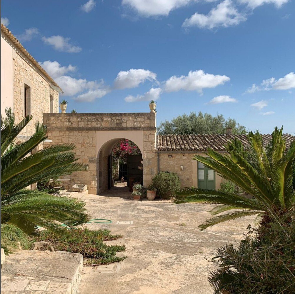 Media Ragusa Extras 401 Default 1687 Conversions 696fc384dd9a7 Schermata 2026 01 20 Alle 190340 Normalized Crop