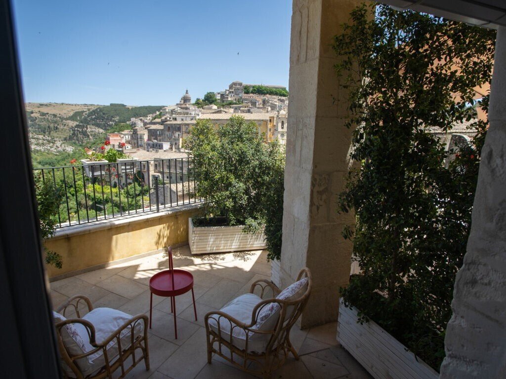 Media Ragusa Extras 236 Default 629 Conversions 6958f711d2912 Dsc09256 Fileminimizer Normalized Crop