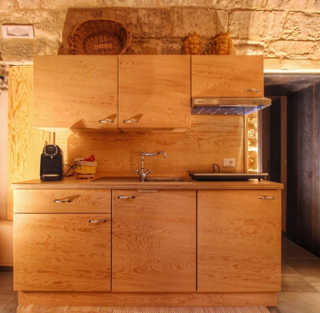 Media Ragusa Extras 246 Default 1215 Conversions 6963ceec4d527 97119a60 C0d8 4505 B5da D2721019bcc1 Normalized Crop