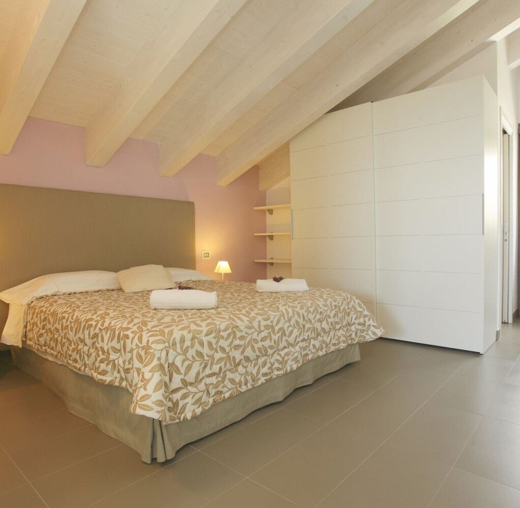 Media Ragusa Extras 332 Default 1649 Conversions 696f90bd23b53 Camera11 Normalized Crop