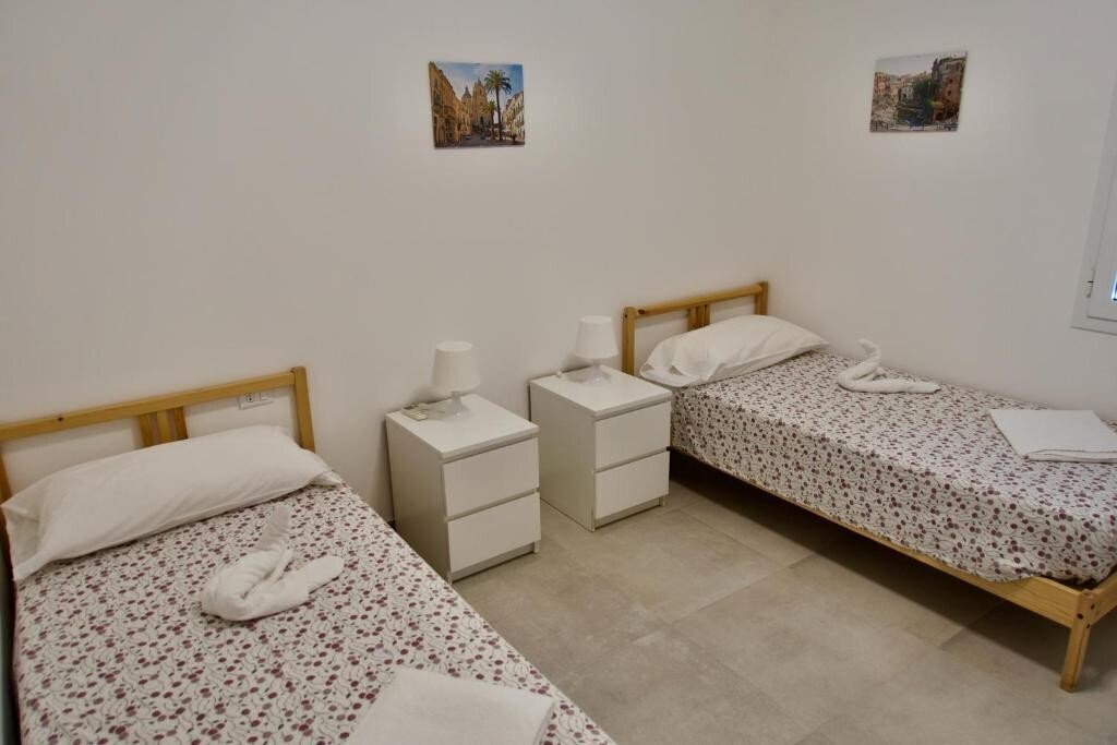 Media Ragusa Extras 112 Default 1945 Conversions 697c8dc5649b4 Cameretta Gine Normalized Crop