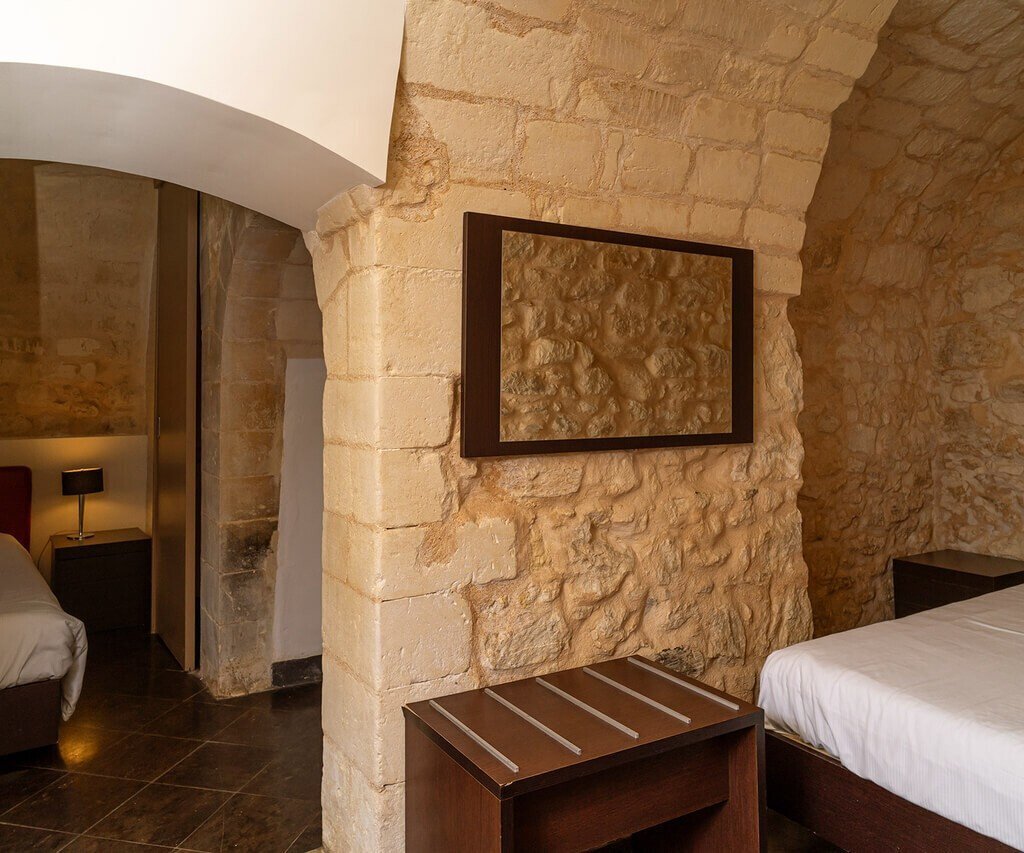 Media Ragusa Extras 54 Default 200 Conversions 69428c3b726b8 666830b4284e69427a6e333av5 Normalized Crop