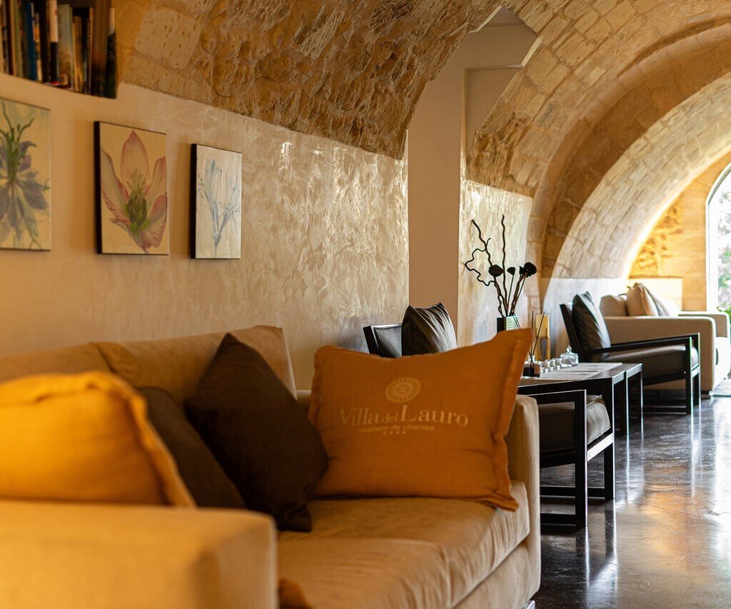 Media Ragusa Extras 54 Default 201 Conversions 69428c3c44c1f 666830c6f13d6c94e990f0d0v31 Normalized Crop