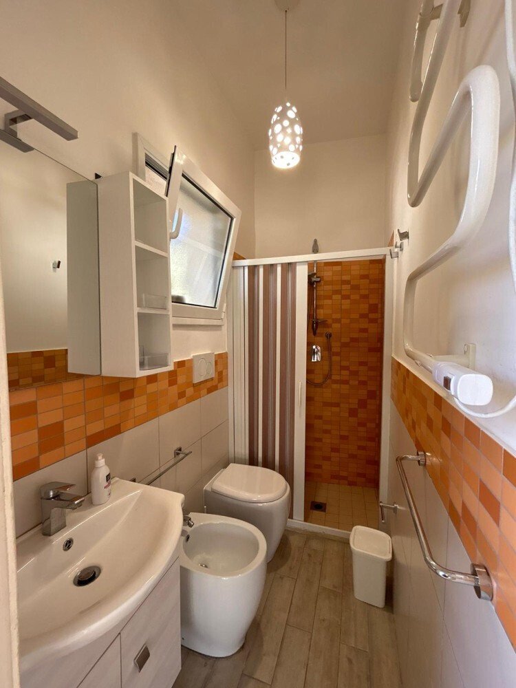 Media Ragusa Extras 5 Default 1728 Conversions 6971fb5b58d28 Bagno Normalized Crop