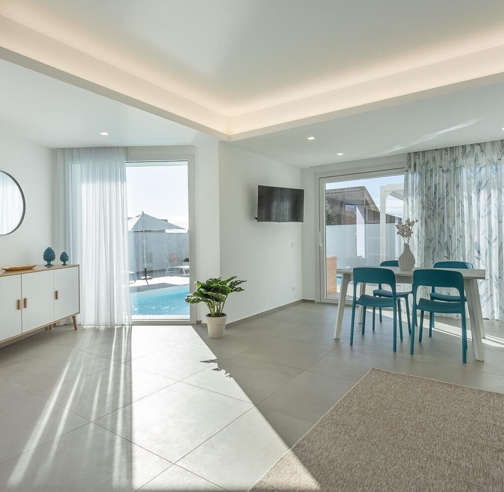 Media Ragusa Extras 344 Default 1697 Conversions 696fe4d43eb3d D10c8c71 3c42 42ab 9d07 0eff0c877a3a Normalized Crop