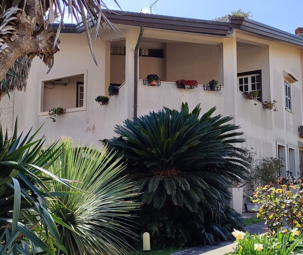 Media Ragusa Extras 367 Default 2449 Conversions 69a32c6063fcc 1000027240 Normalized Crop