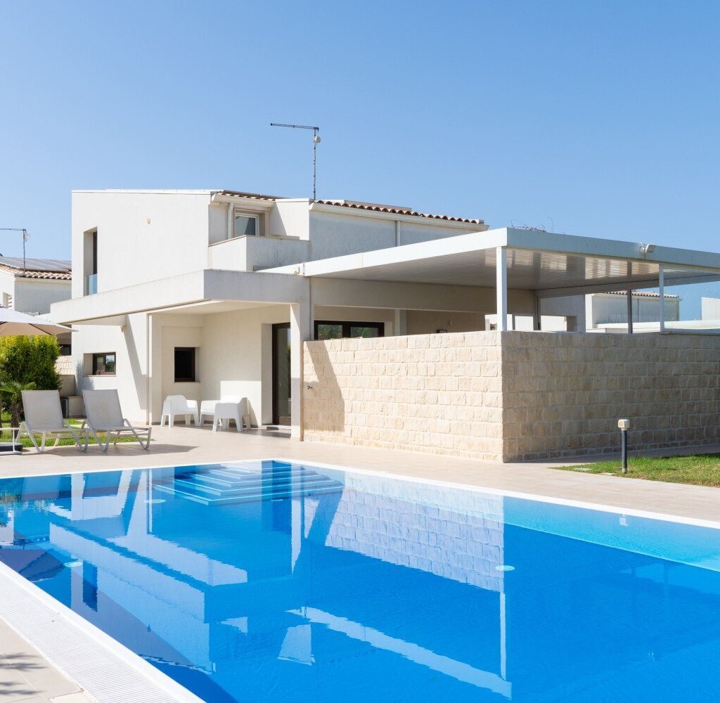 Media Ragusa Extras 353 Default 1575 Conversions 696e122f6cbc3 Calaforno Esterno Normalized Crop