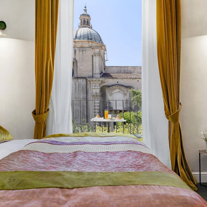 Hotel Relais Antica Badia–san Maurizio 1619