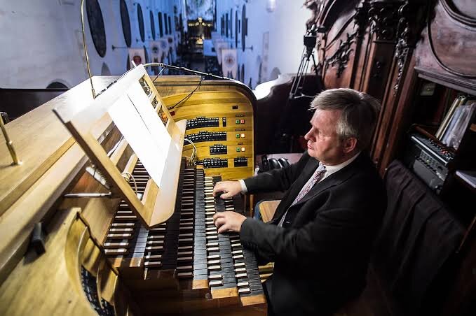 M° ROMAN PERUCKI - FESTIVAL ORGANISTICO INTERNAZIONALE DI IBLA "CITTA' DI RAGUSA"