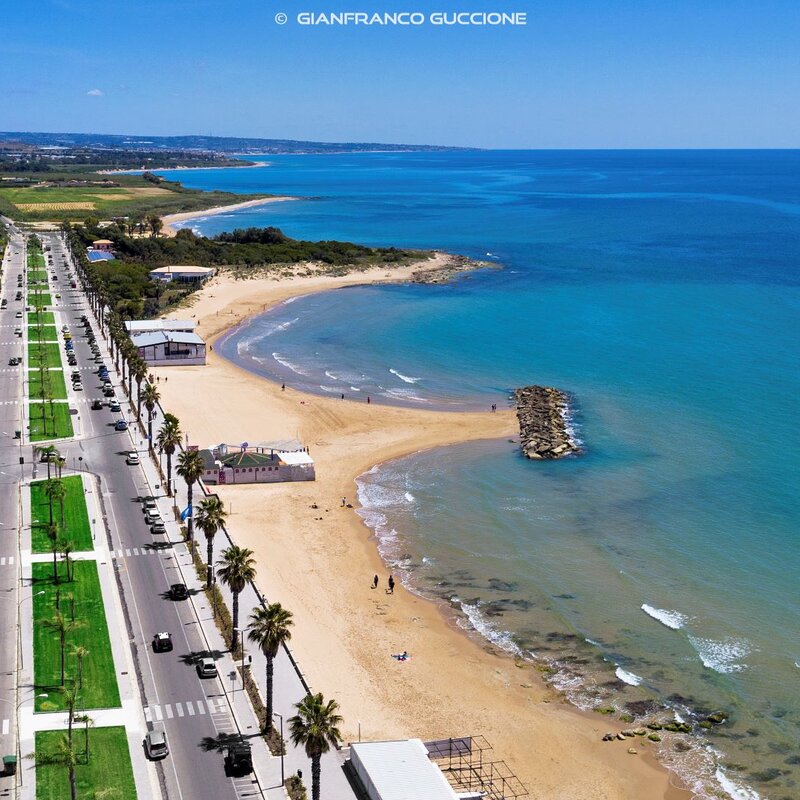 Marina di Ragusa - lungomare A. Doria.jpg