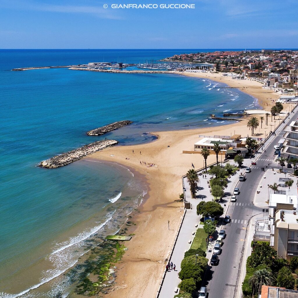 Marina Di Ragusa Spiagge